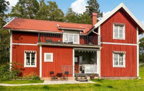2 Bedroom Awesome Home In Storfors